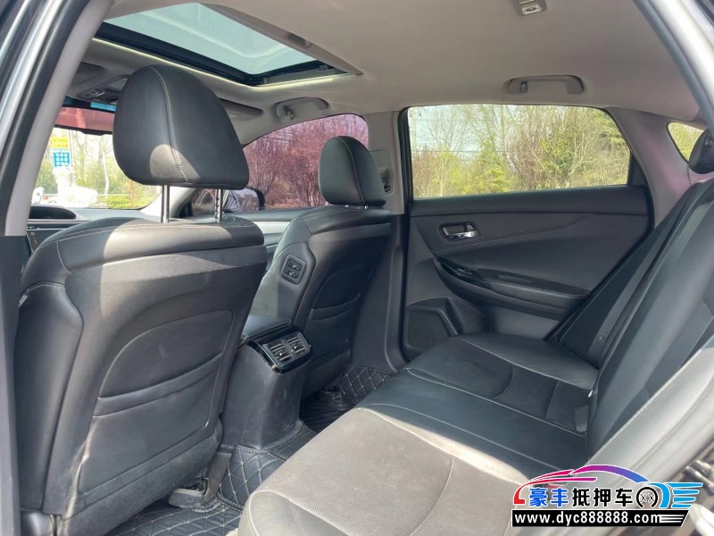 16年本田思铂睿轿车抵押车出售