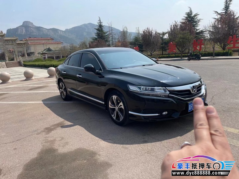 16年本田思铂睿轿车抵押车出售