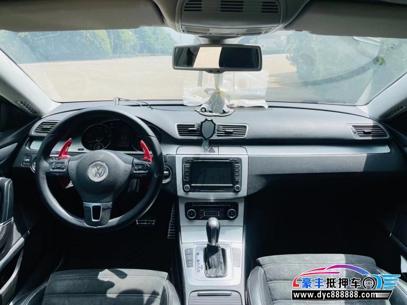 11年大众CC轿车抵押车出售