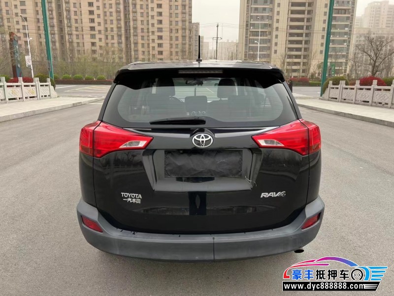 14年丰田RAV4荣放轿车抵押车出售