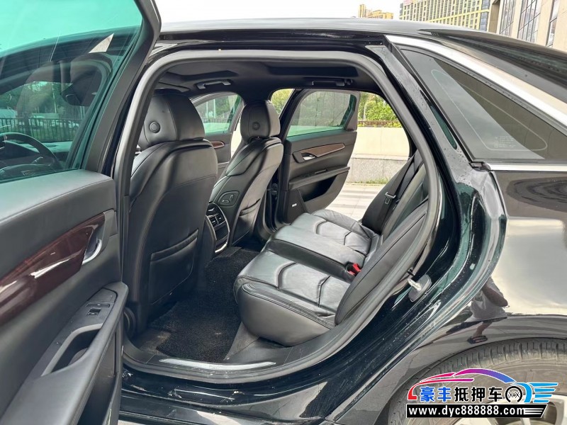 17年凯迪拉克CT6轿车抵押车出售