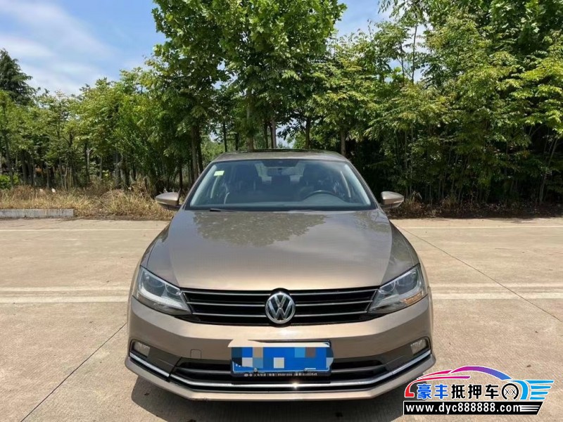 15年大众速腾轿车抵押车出售