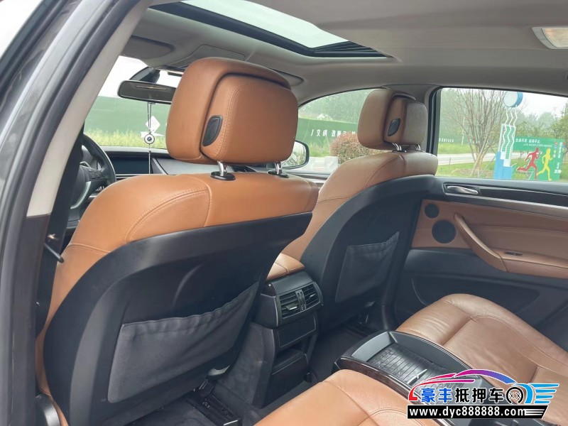 12年宝马X6轿车抵押车出售