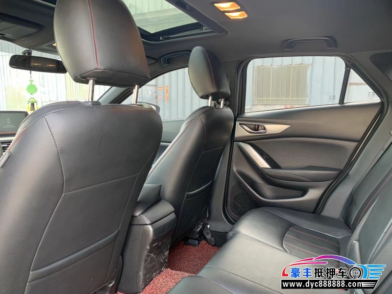 19年马自达CX-4轿车抵押车出售