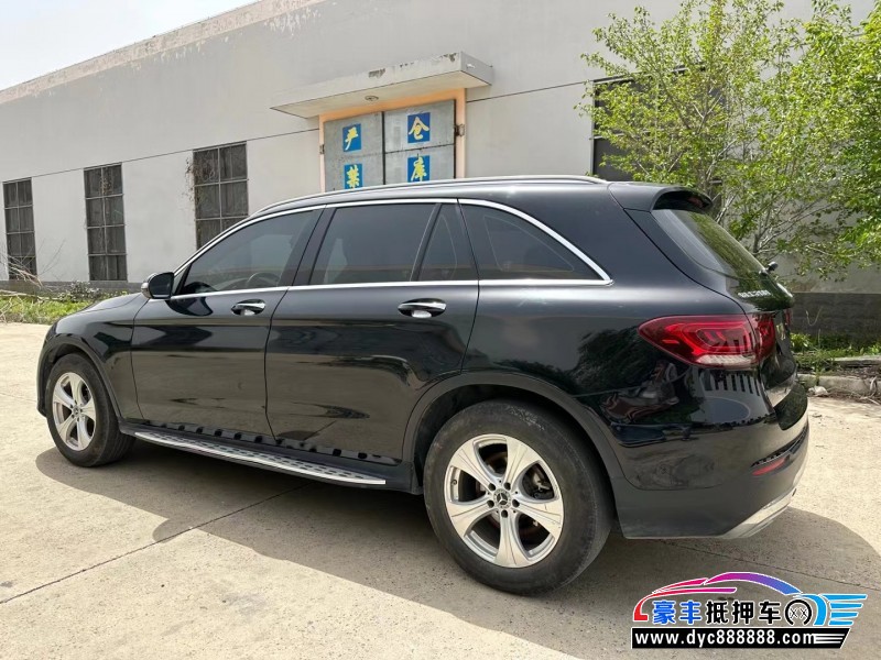 20年奔驰GLC轿车抵押车出售