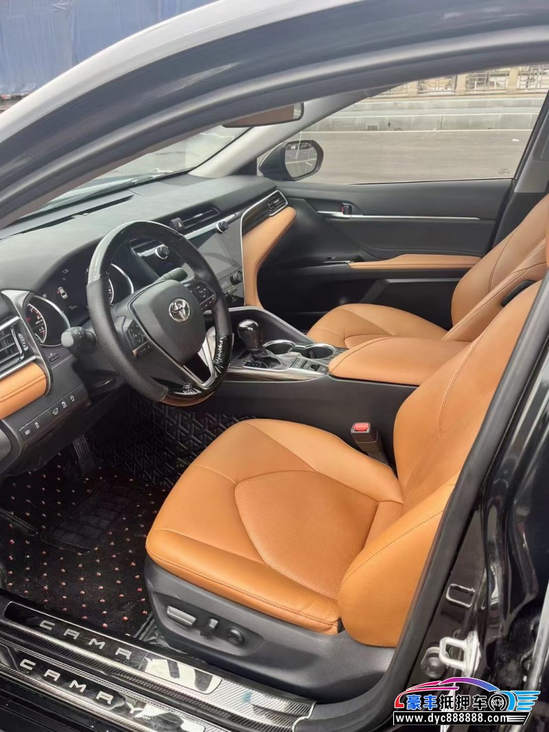 20年丰田凯美瑞轿车抵押车出售