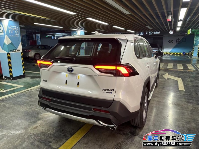 22年丰田RAV4SUV抵押车出售