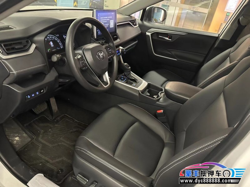 22年丰田RAV4SUV抵押车出售