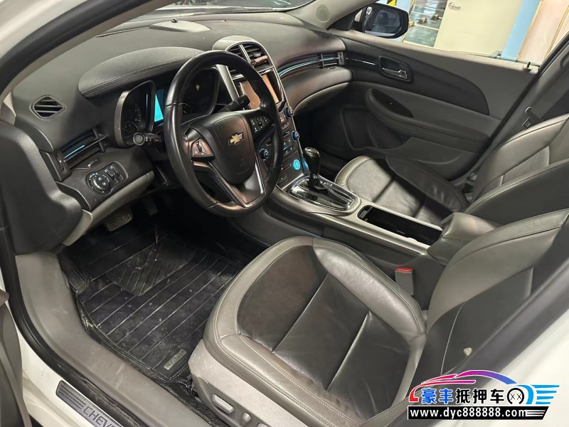 13年雪佛兰迈锐宝轿车抵押车出售