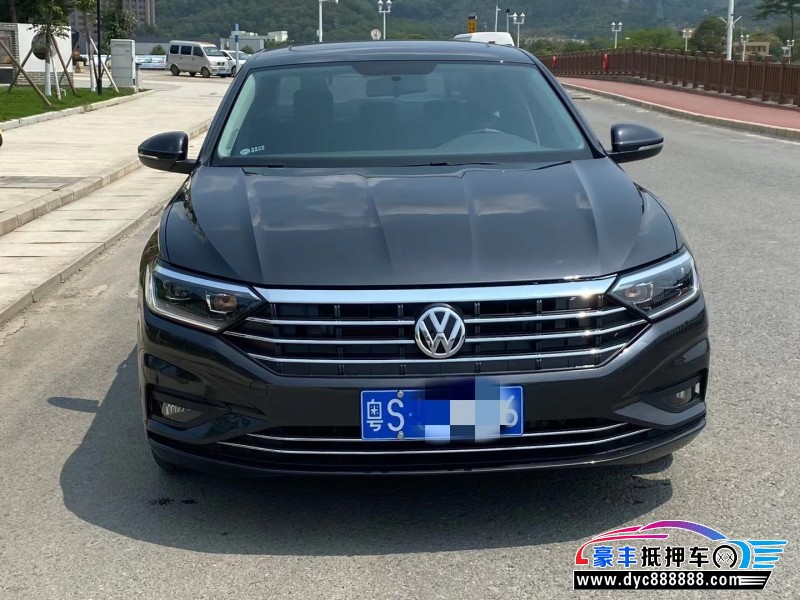 20年大众速腾轿车抵押车出售