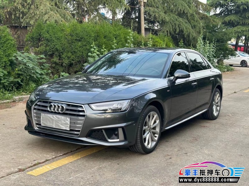 19年奥迪A4轿车抵押车出售