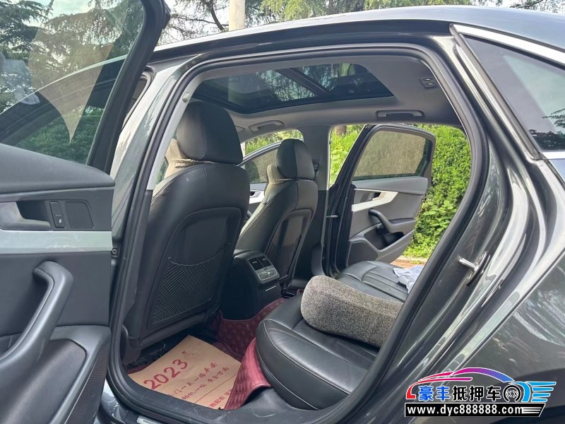 19年奥迪A4轿车抵押车出售