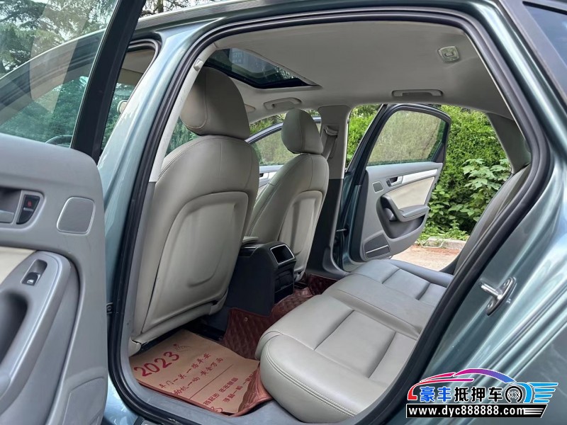 10年奥迪A4轿车抵押车出售