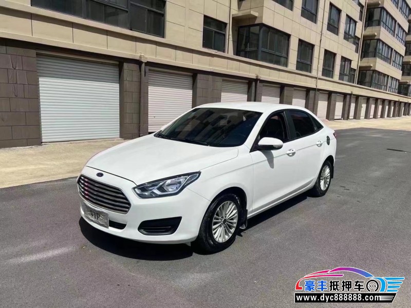 18年福特福睿斯轿车抵押车出售