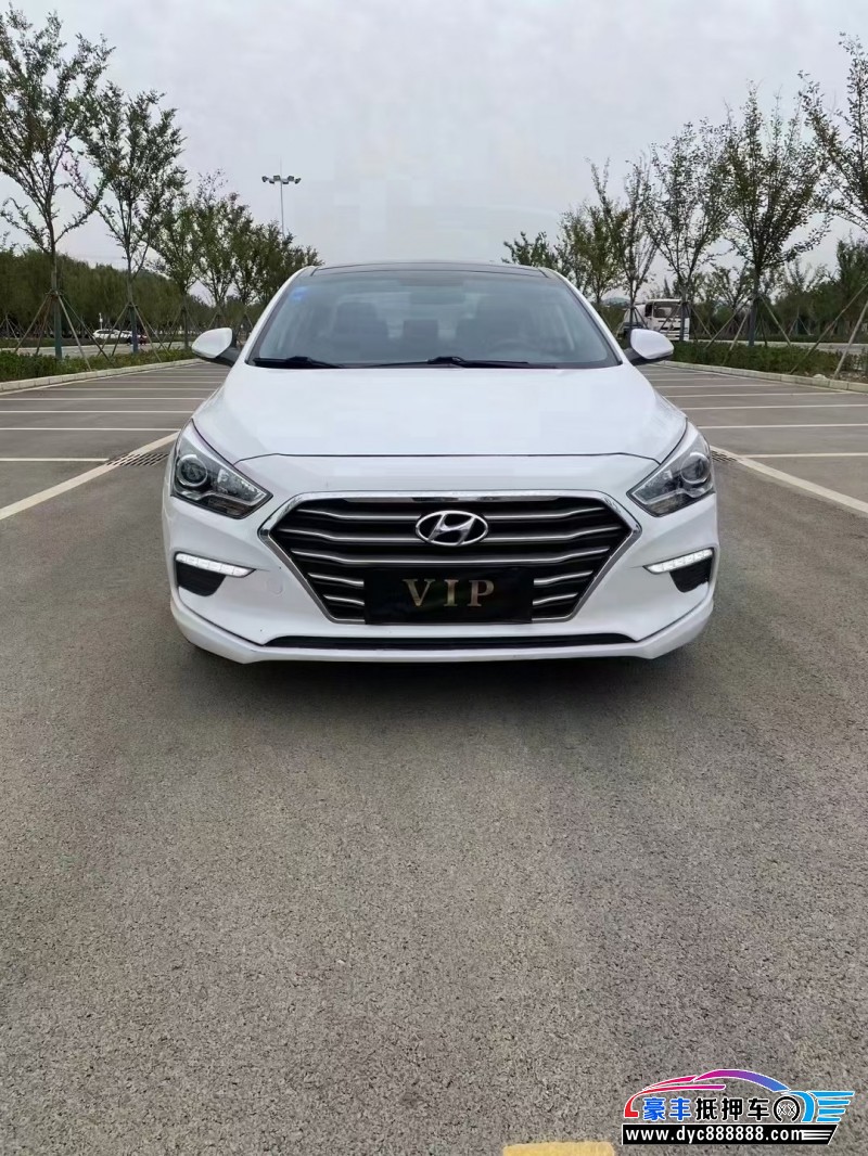 19年现代名图轿车抵押车出售