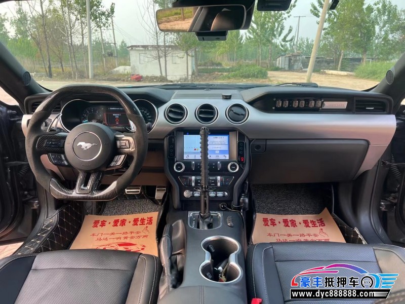 19年福特野马轿车抵押车出售