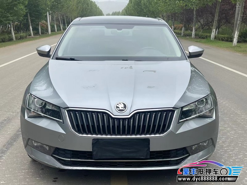 17年斯柯达速派轿车抵押车出售