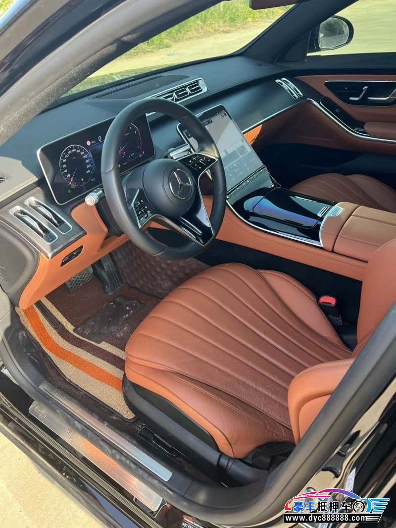 22年奔驰S轿车抵押车出售