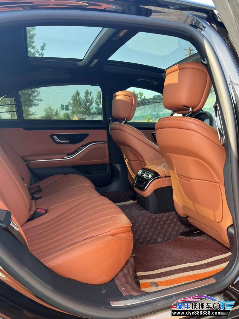 22年奔驰S轿车抵押车出售