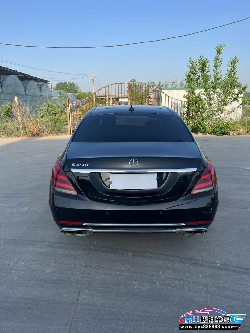 17年奔驰S轿车抵押车出售