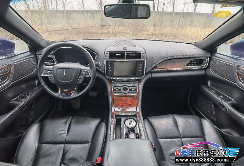 18年林肯大陆轿车抵押车出售