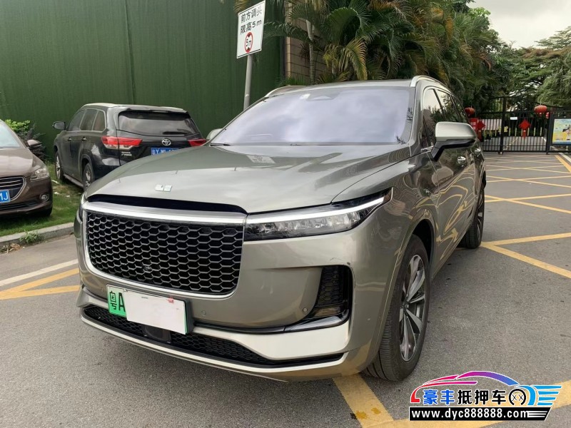 21年理想ONE轿车抵押车出售