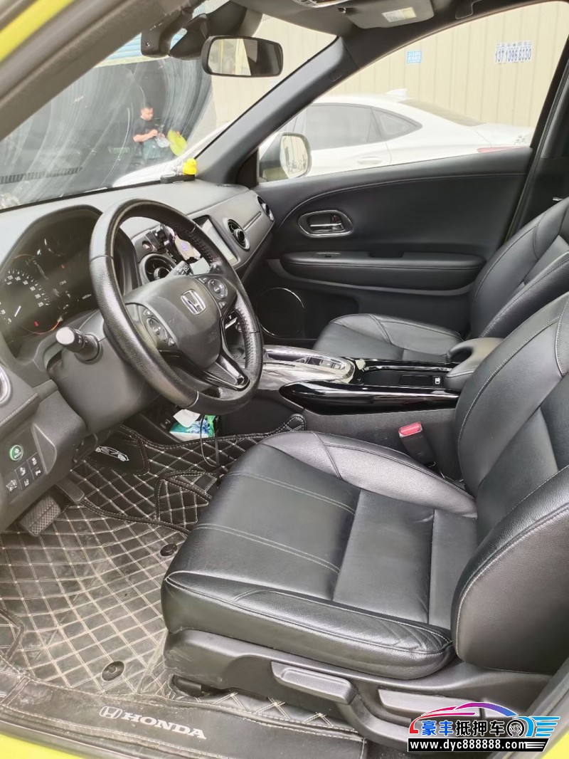 19年本田XRV轿车抵押车出售