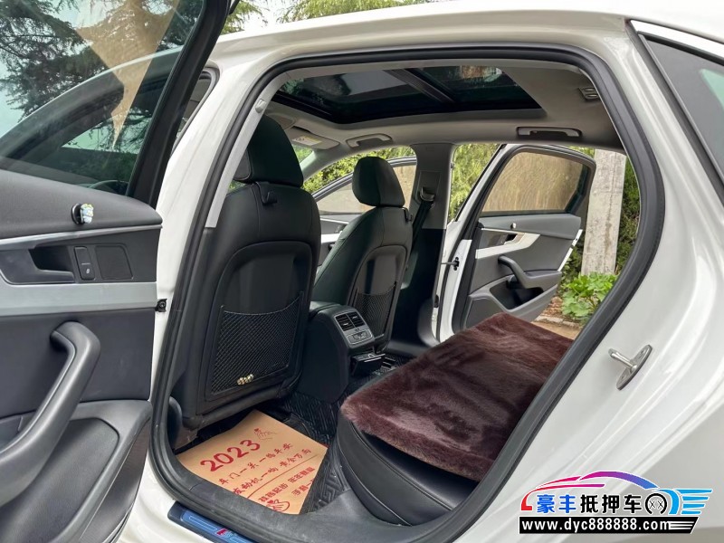 20年奥迪A4轿车抵押车出售