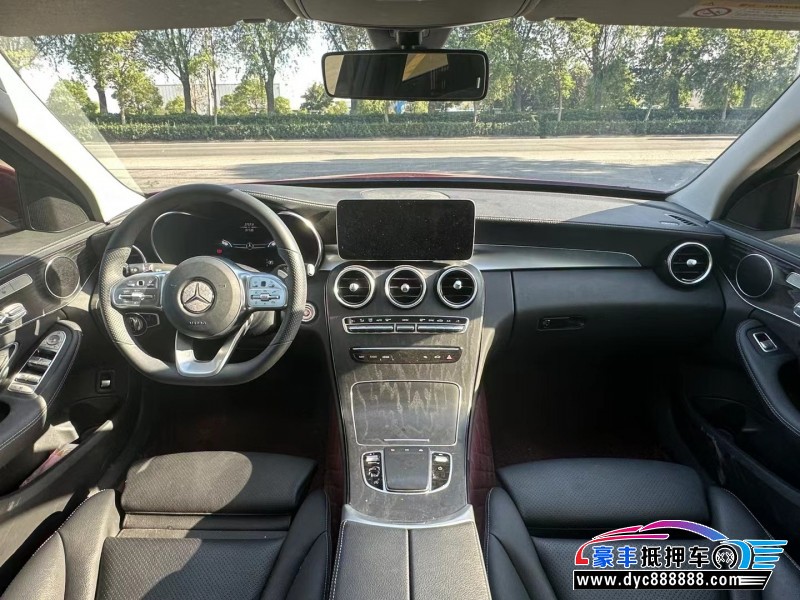 21年奔驰GLBSUV抵押车出售