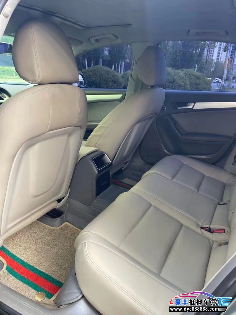 12年奥迪A4轿车抵押车出售