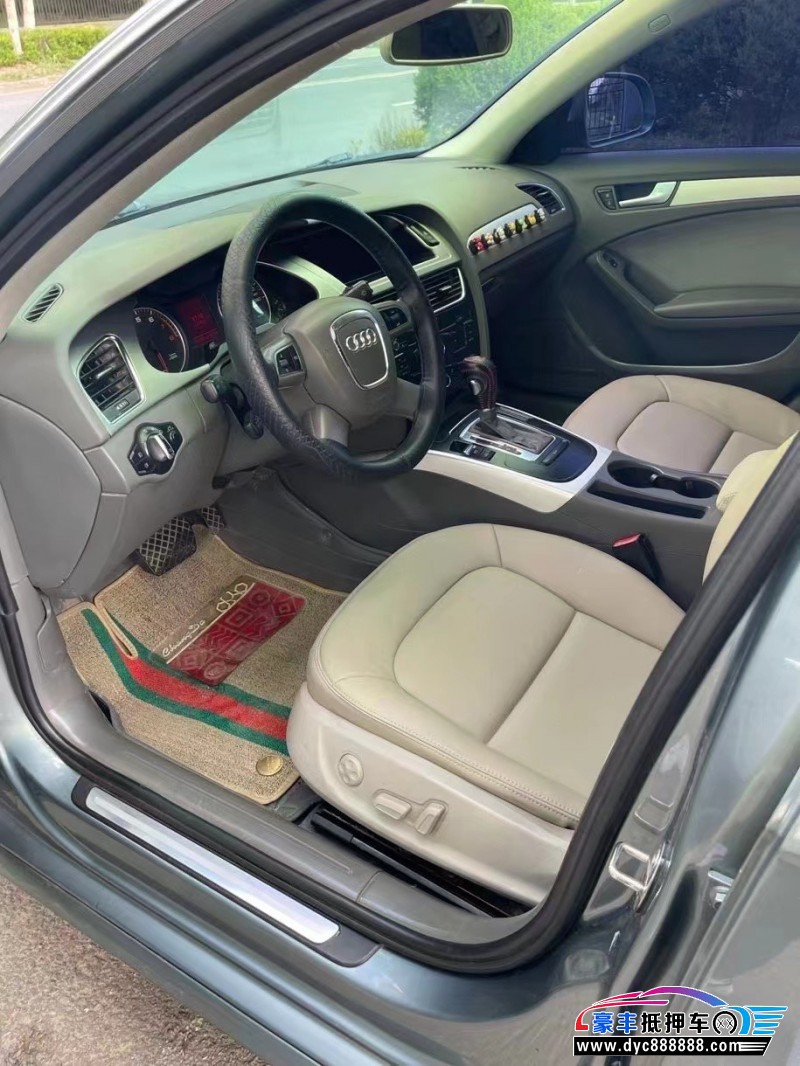 12年奥迪A4轿车抵押车出售