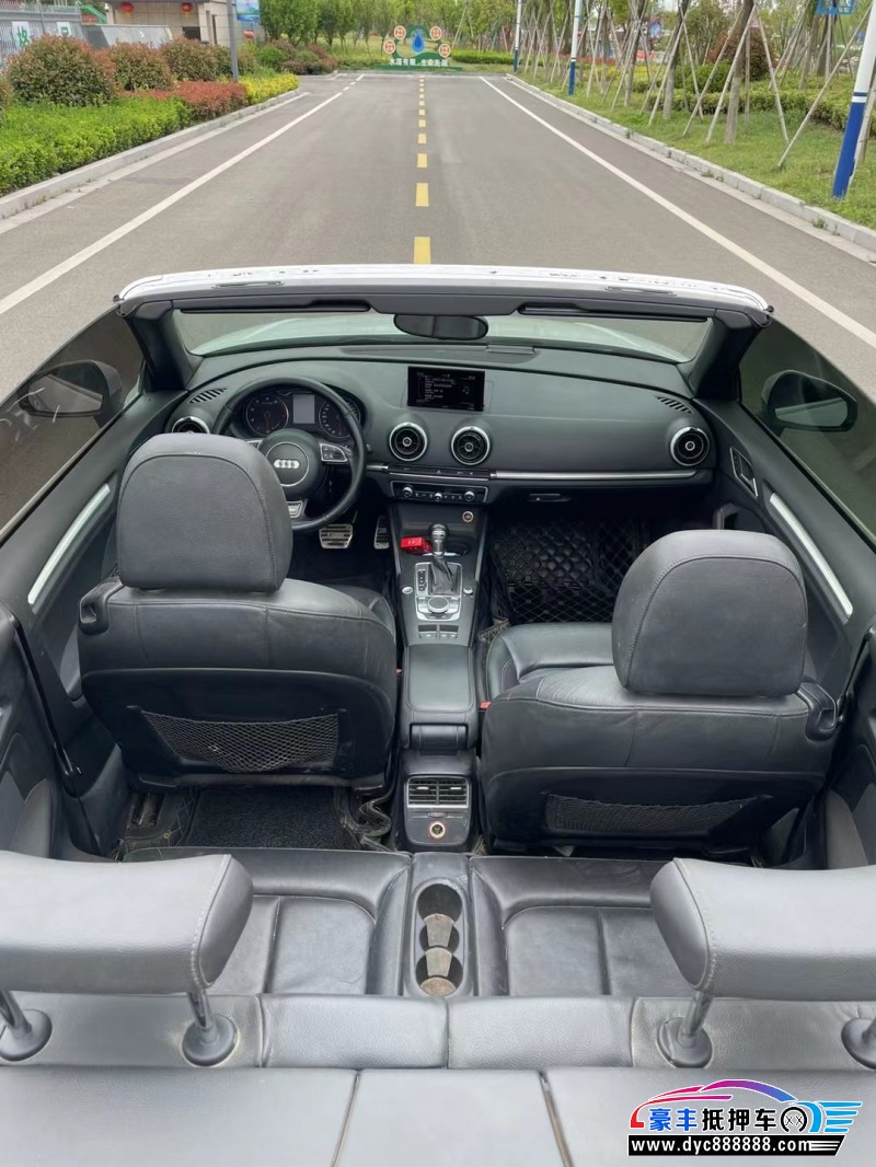 15年奥迪A3轿车抵押车出售