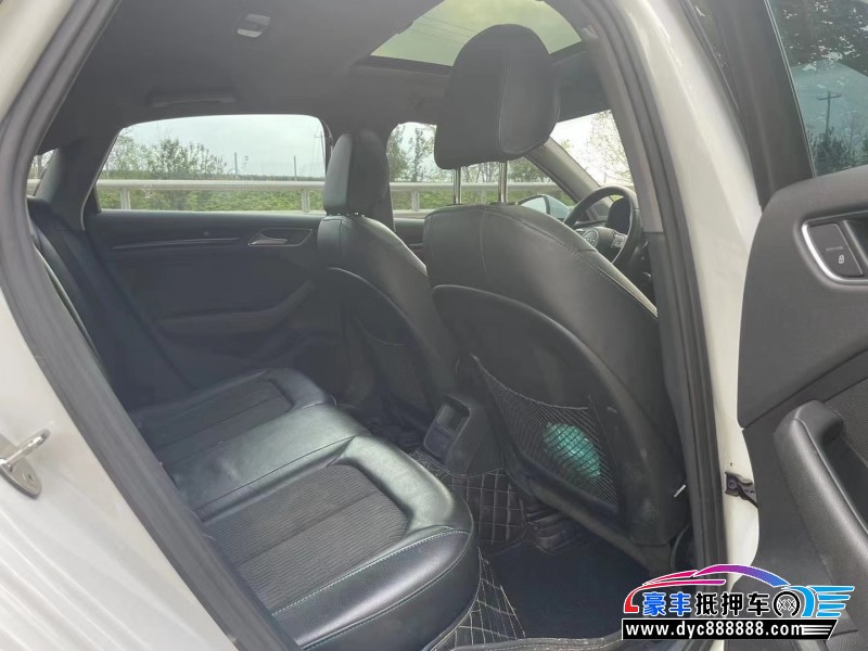 18年奥迪A3轿车抵押车出售