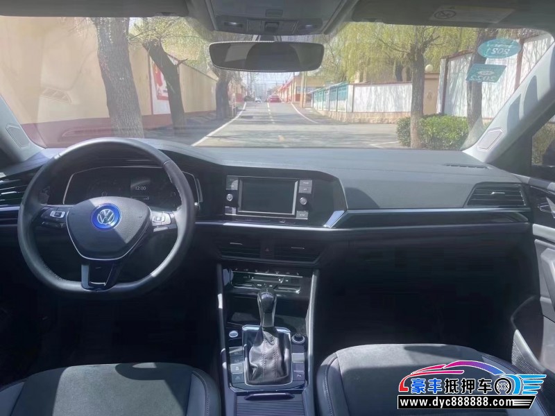 20年大众速腾轿车抵押车出售