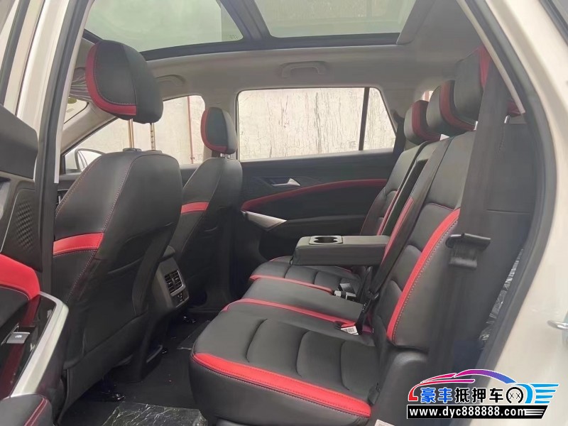 23年江淮思皓X8轿车抵押车出售