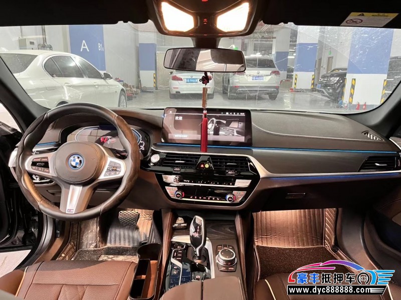 22年宝马5系轿车抵押车出售