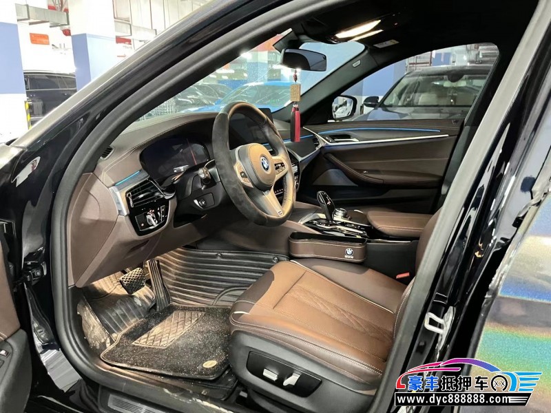 22年宝马5系轿车抵押车出售