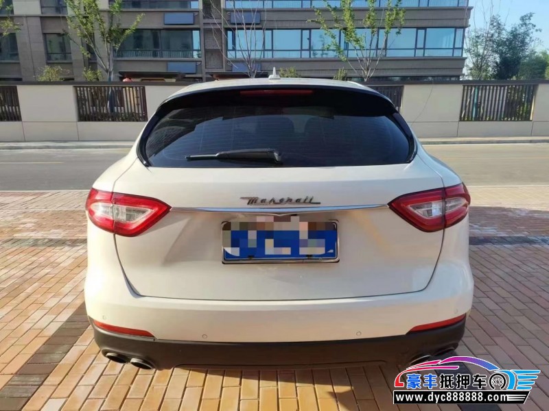 18年玛莎拉蒂莱万特轿车抵押车出售