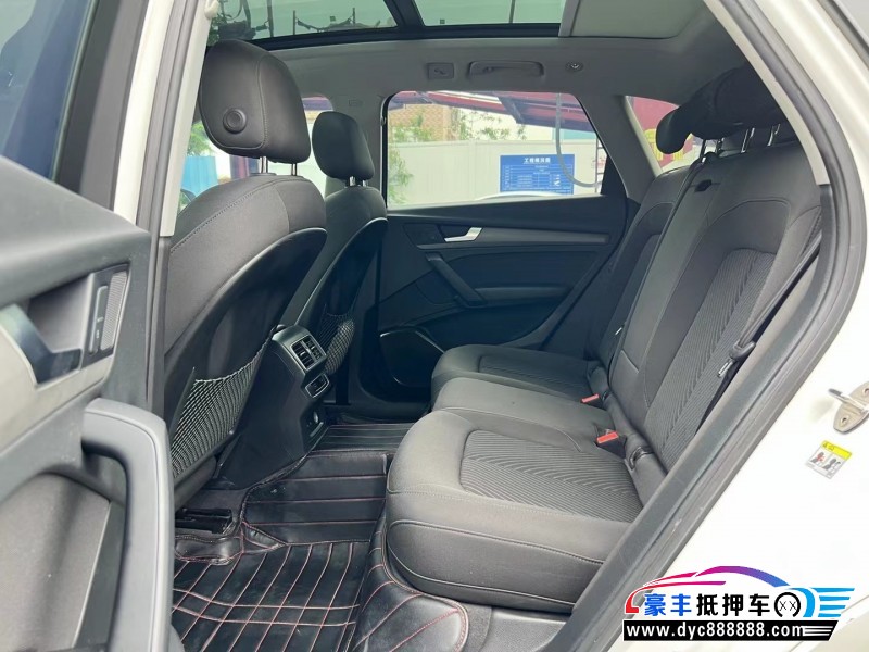 19年奥迪Q7轿车抵押车出售