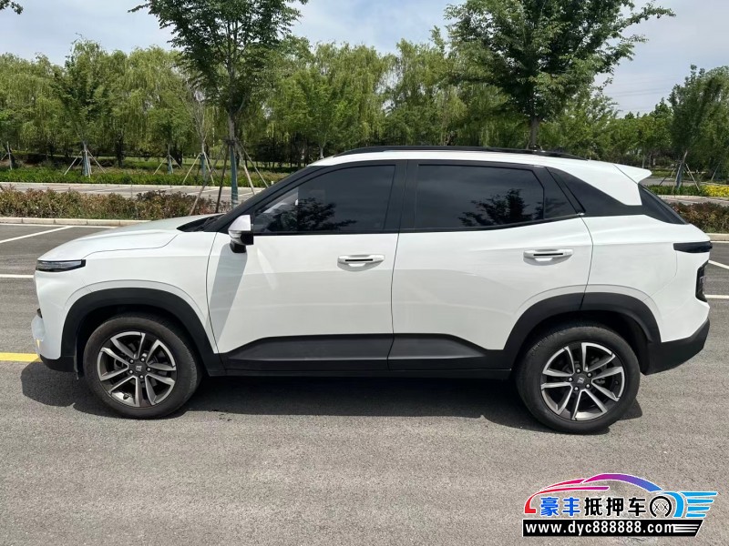 21年宝骏RS3轿车抵押车出售