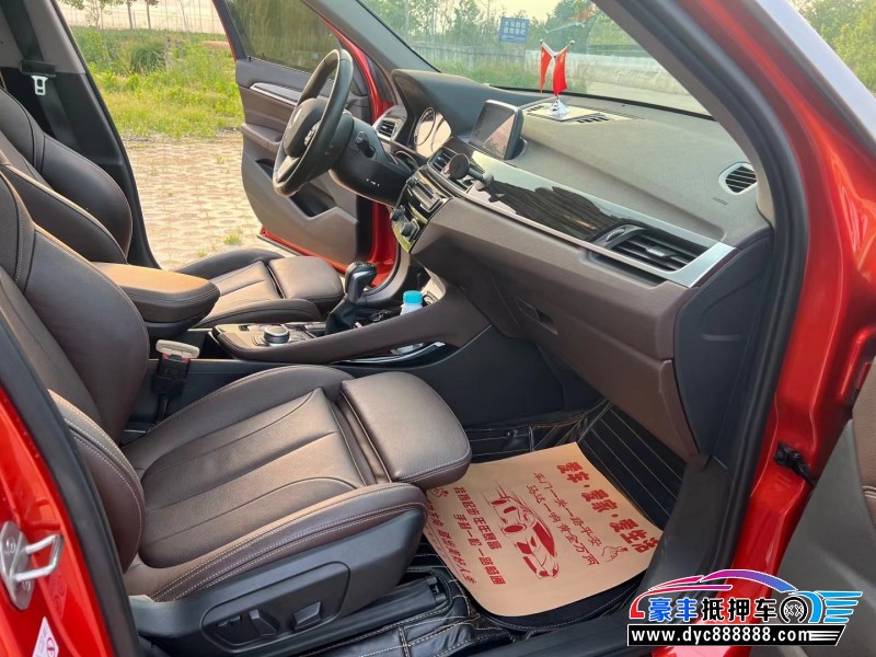 17年宝马X1轿车抵押车出售