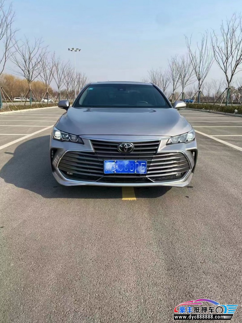 20年丰田亚洲龙轿车抵押车出售