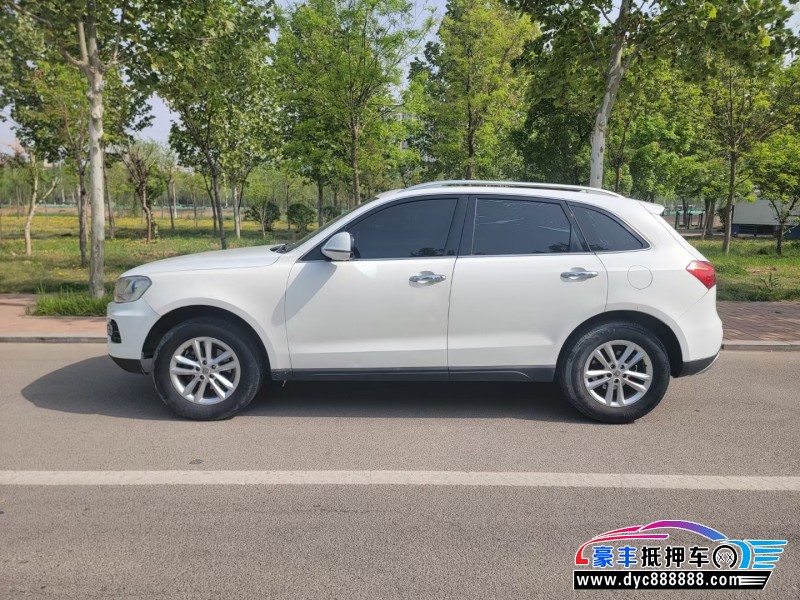 16年众泰T600轿车抵押车出售