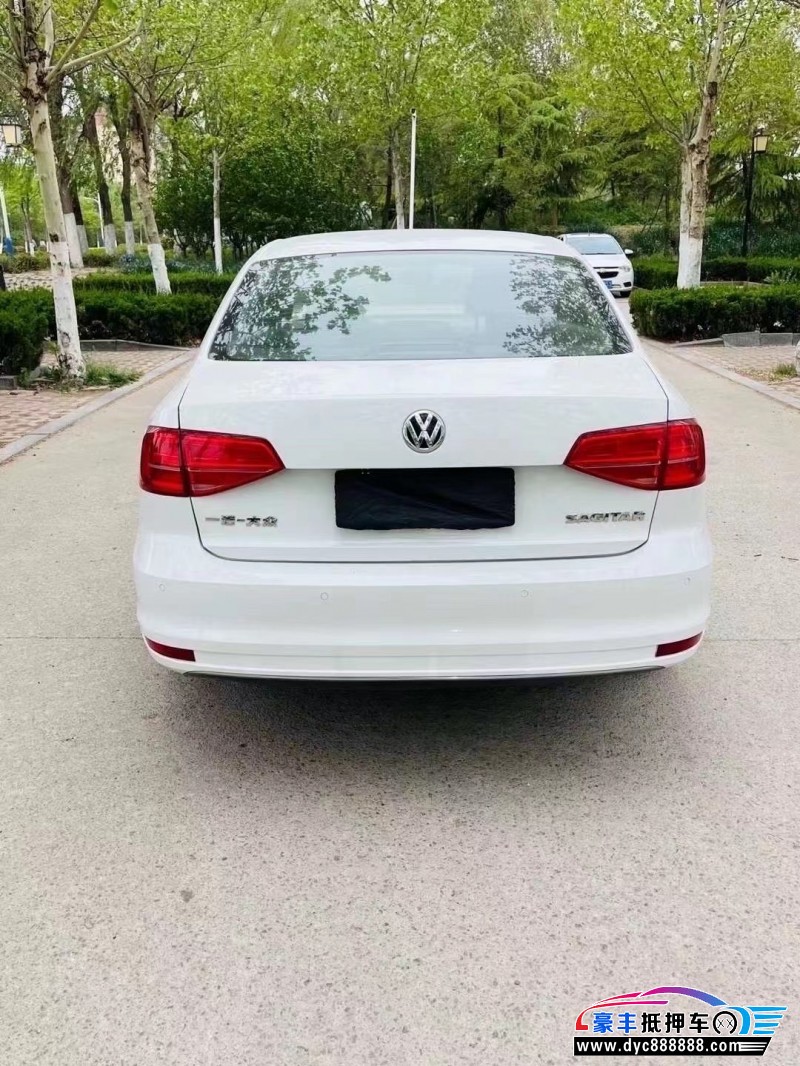 16年大众速腾轿车抵押车出售