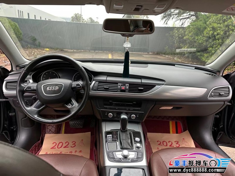 17年奥迪A6轿车抵押车出售