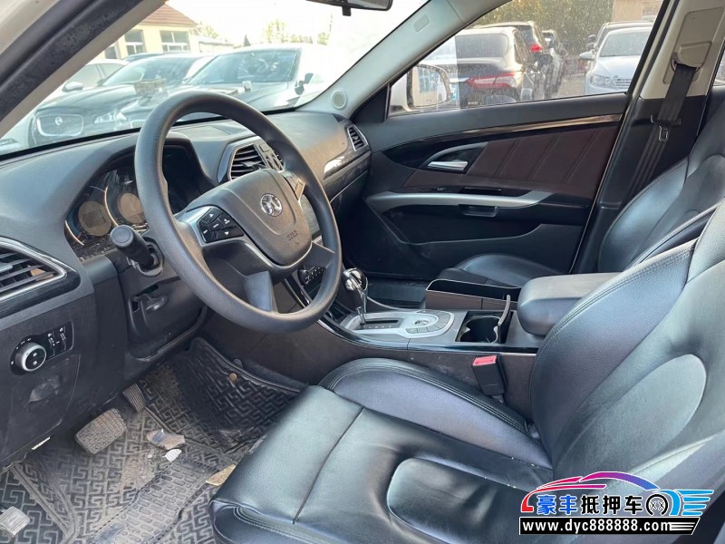 19年北汽绅宝D70轿车抵押车出售