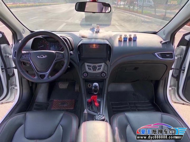 18年奇瑞艾瑞泽5轿车抵押车出售