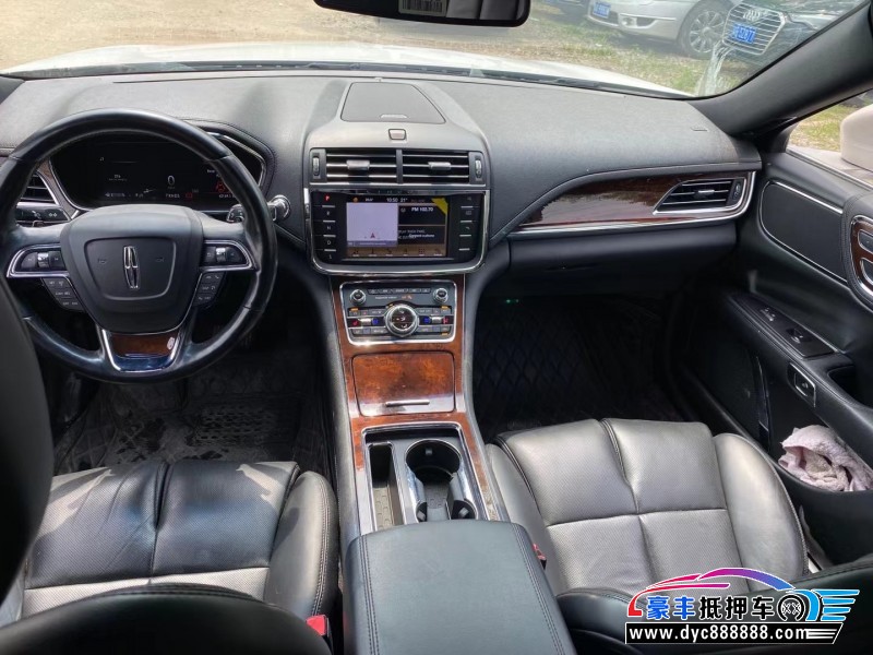 17年林肯大陆轿车抵押车出售