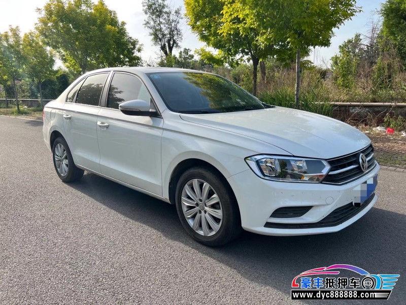 20年大众宝来轿车抵押车出售