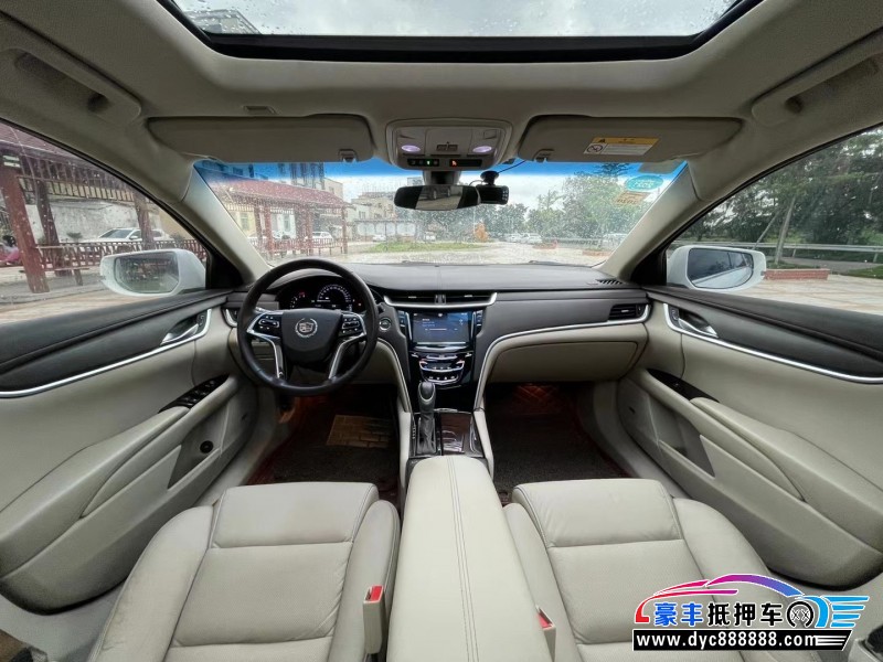 14年凯迪拉克SRX轿车抵押车出售